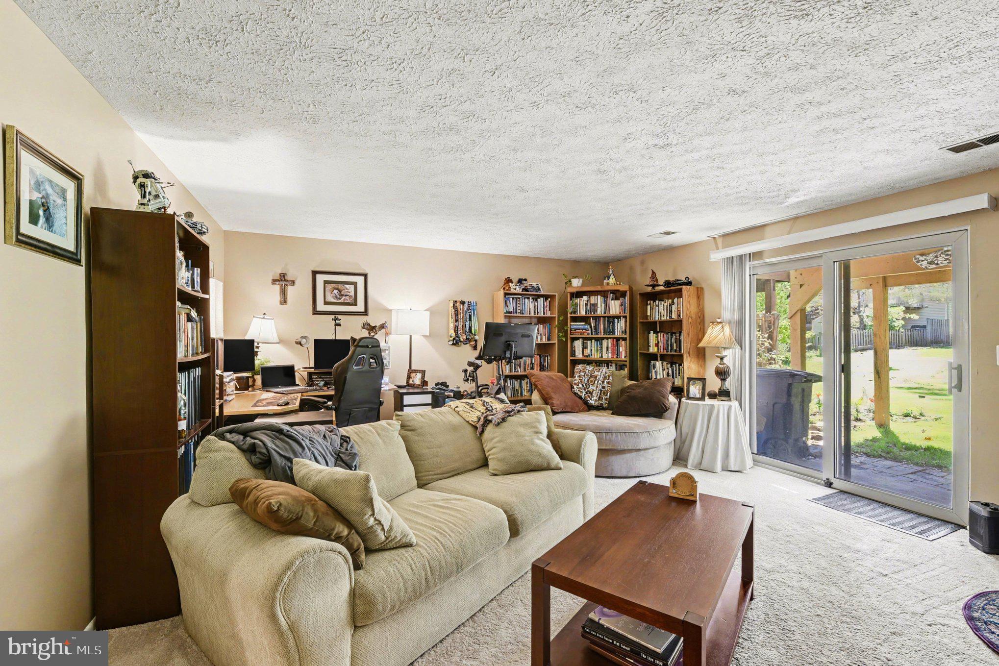 SILVER SPRING STATION - Residential