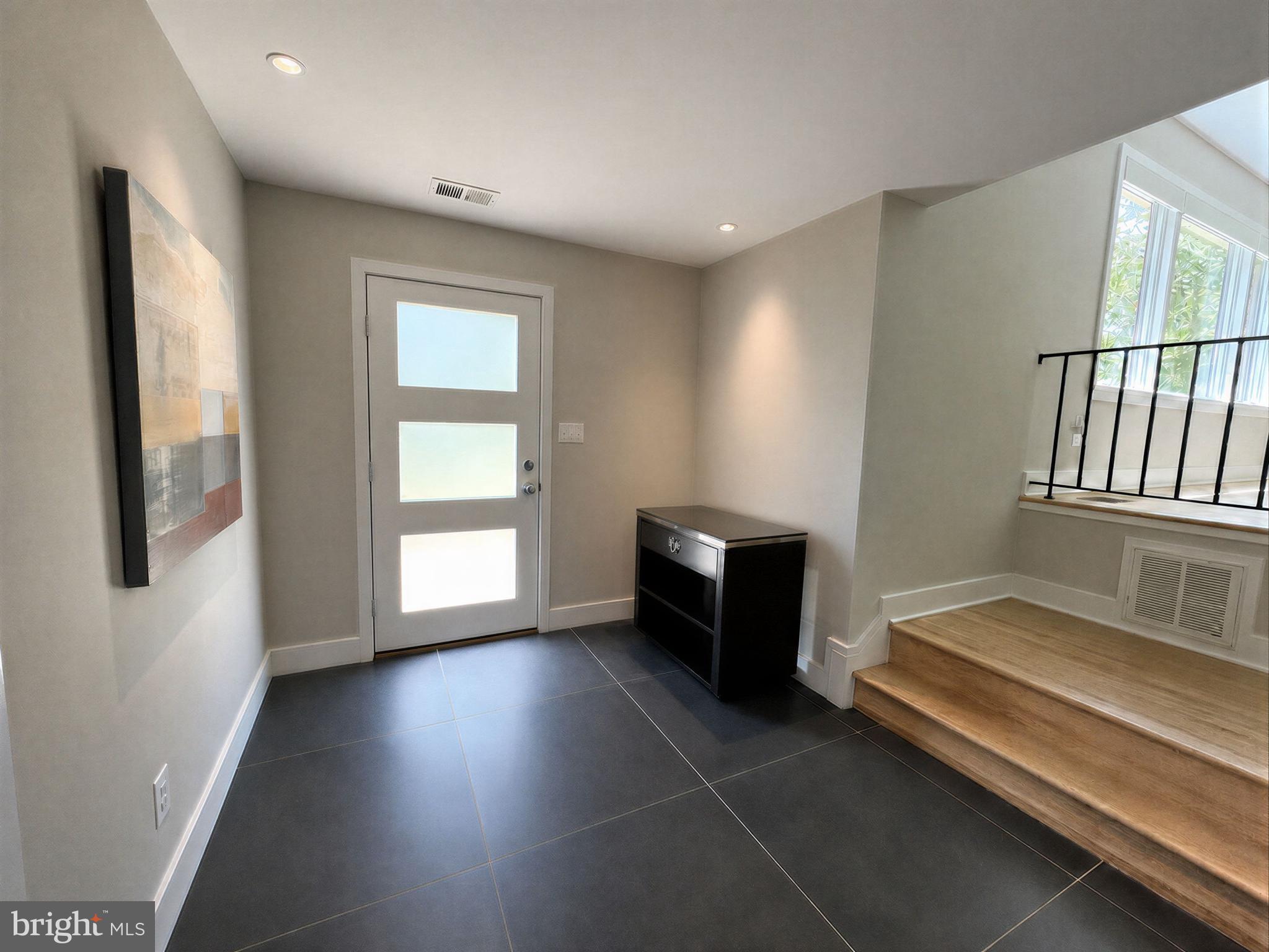 6131 SHERBORN LANE