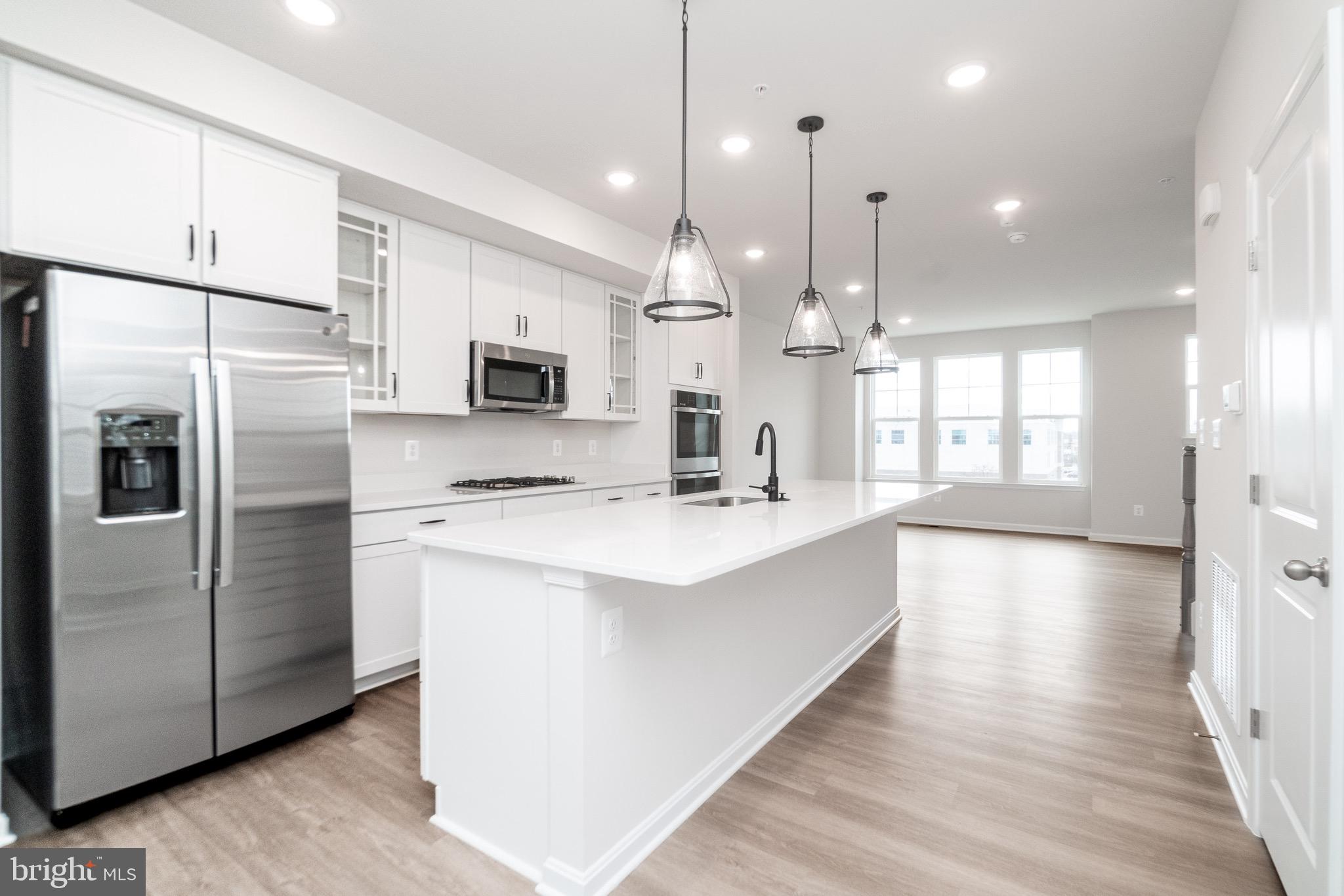 TOWNS AT MARKET COMMONS - Residential Lease