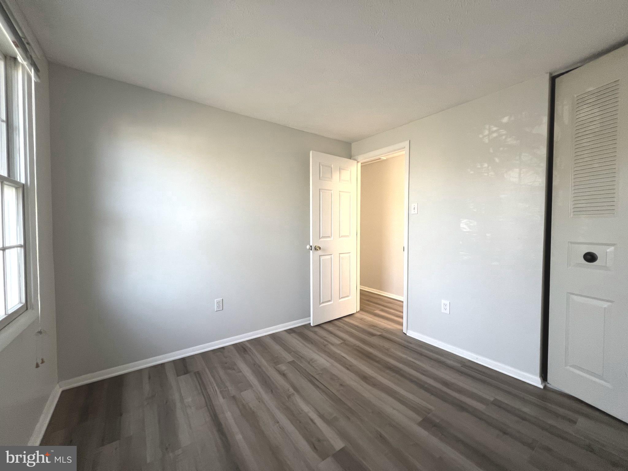 QUEEN ANNE VILLAGE - Residential Lease