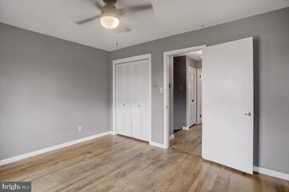 TOWN AND COUNTRY - Residential