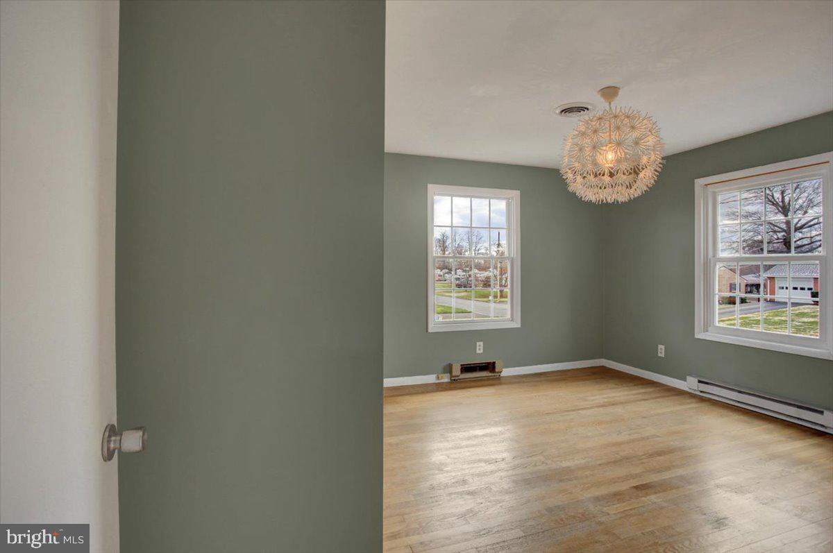 TOWN AND COUNTRY - Residential