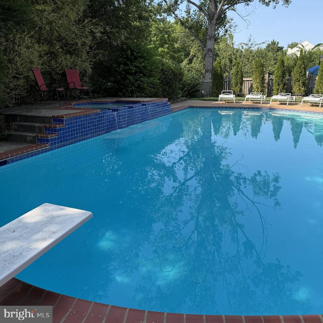 21467 ESTATE PLACE