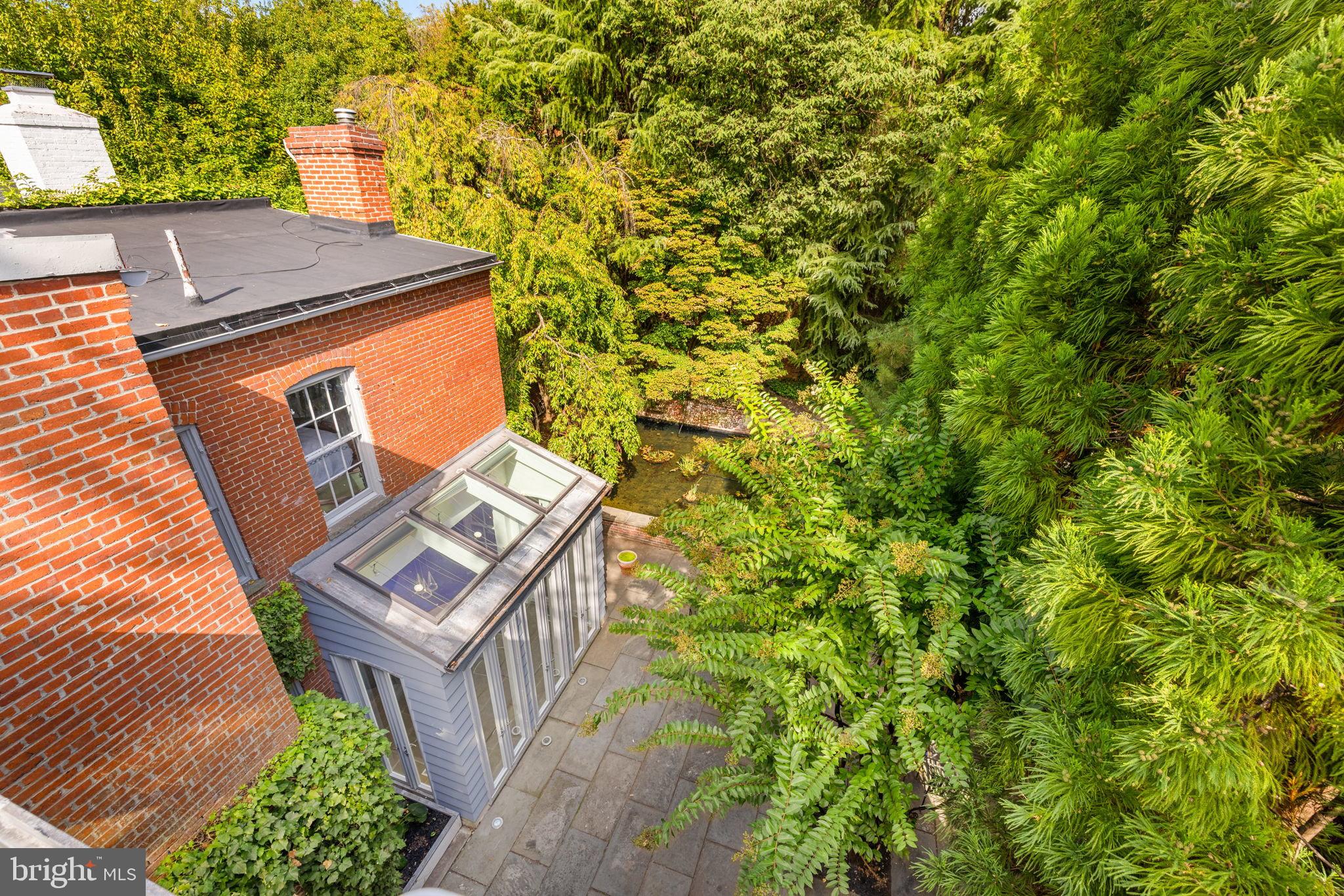 GEORGETOWN - Residential