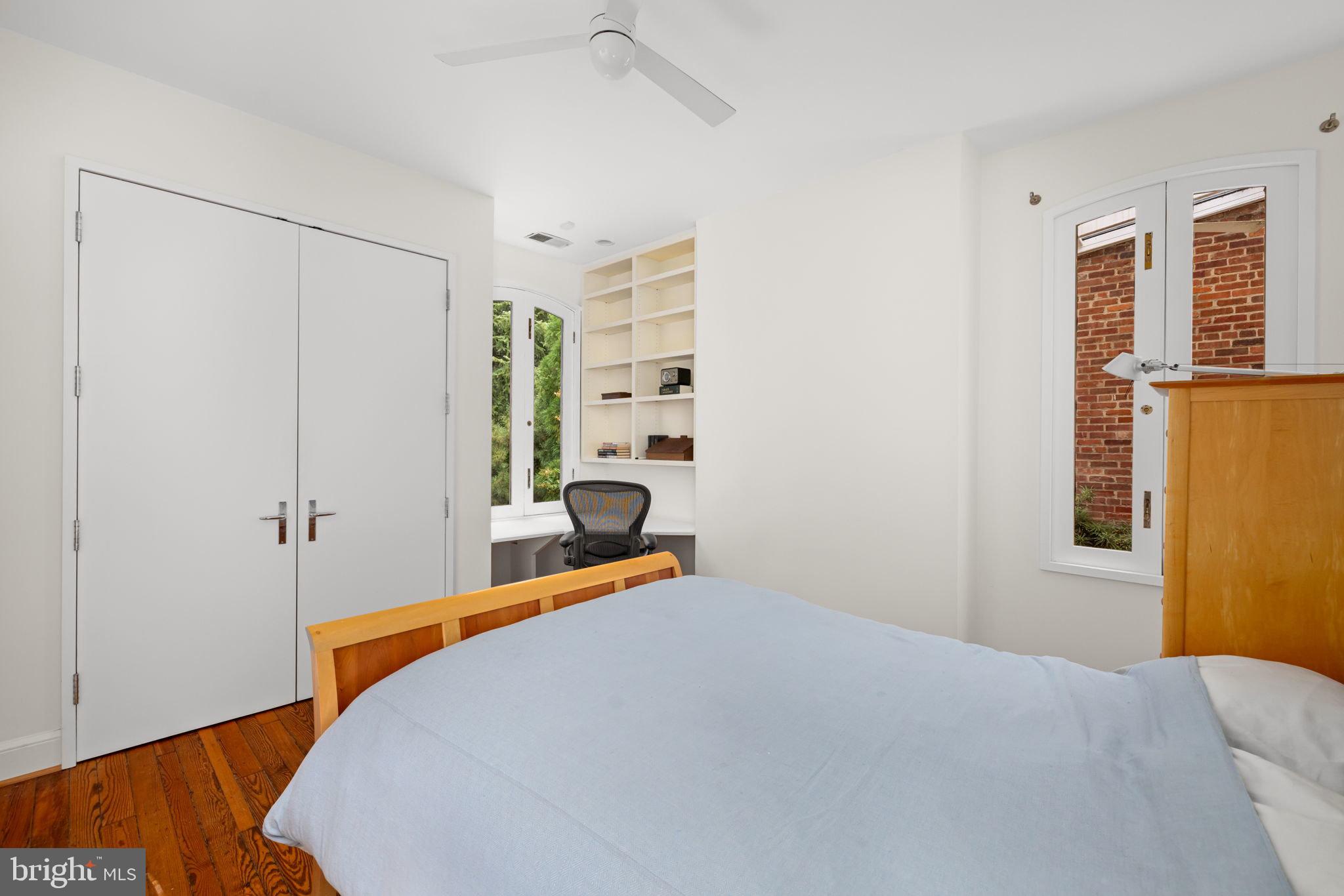 GEORGETOWN - Residential