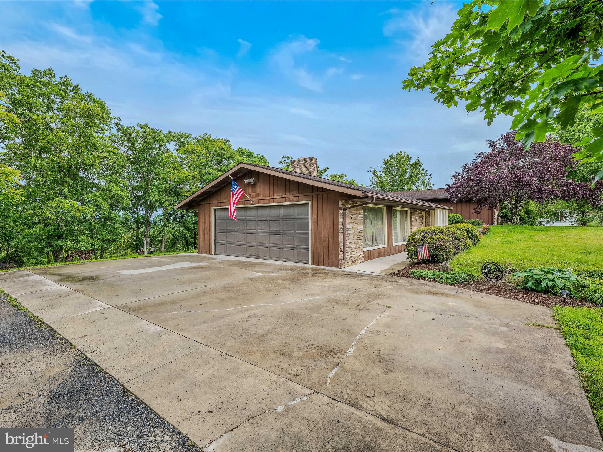 SPRING VALLEY - Residential