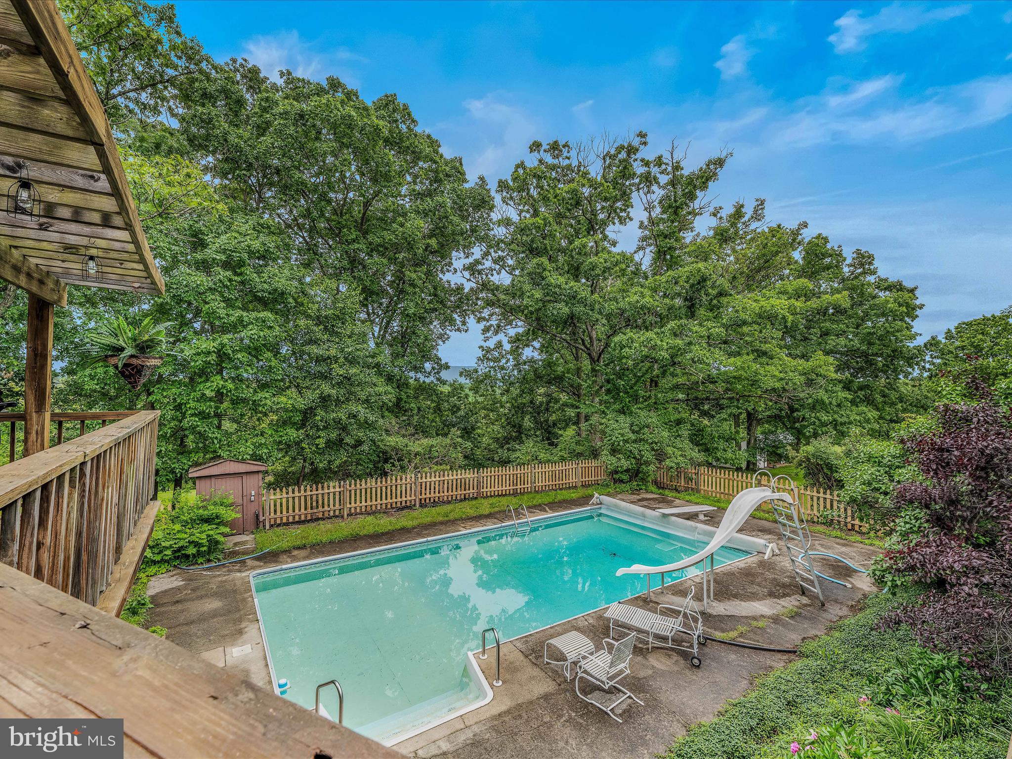 SPRING VALLEY - Residential