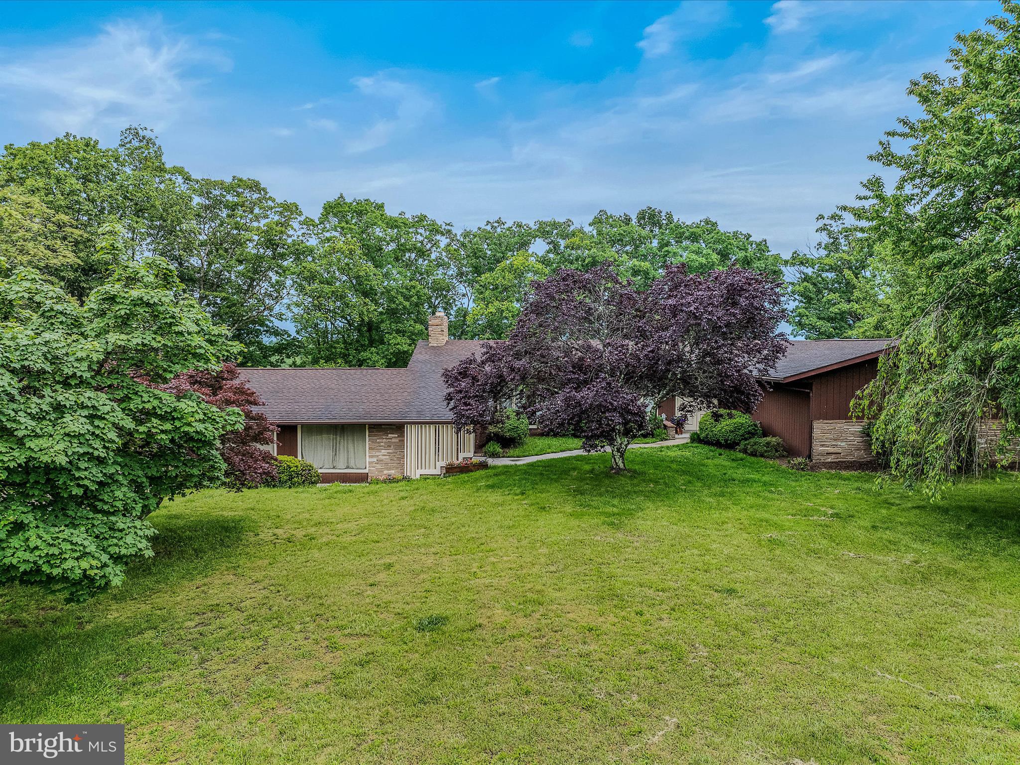 1103 WAUGH ROAD