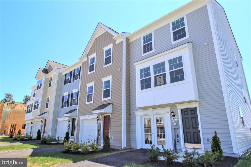 SELLING IN ADVANCE OF START!!! SUMMER DELIVERY!!! LOWEST PRICE IN THE AREA! 100% FINANCING & CLOSING COST MONEY! York II garage town, INTERIOR UNIT, stainless appliances, Silestone countertops, 42" cabinets & kitchen island, hardwood in kitchen, finished lower level rec room with walkout & bath rough in. CALL TODAY TO LEARN MORE!