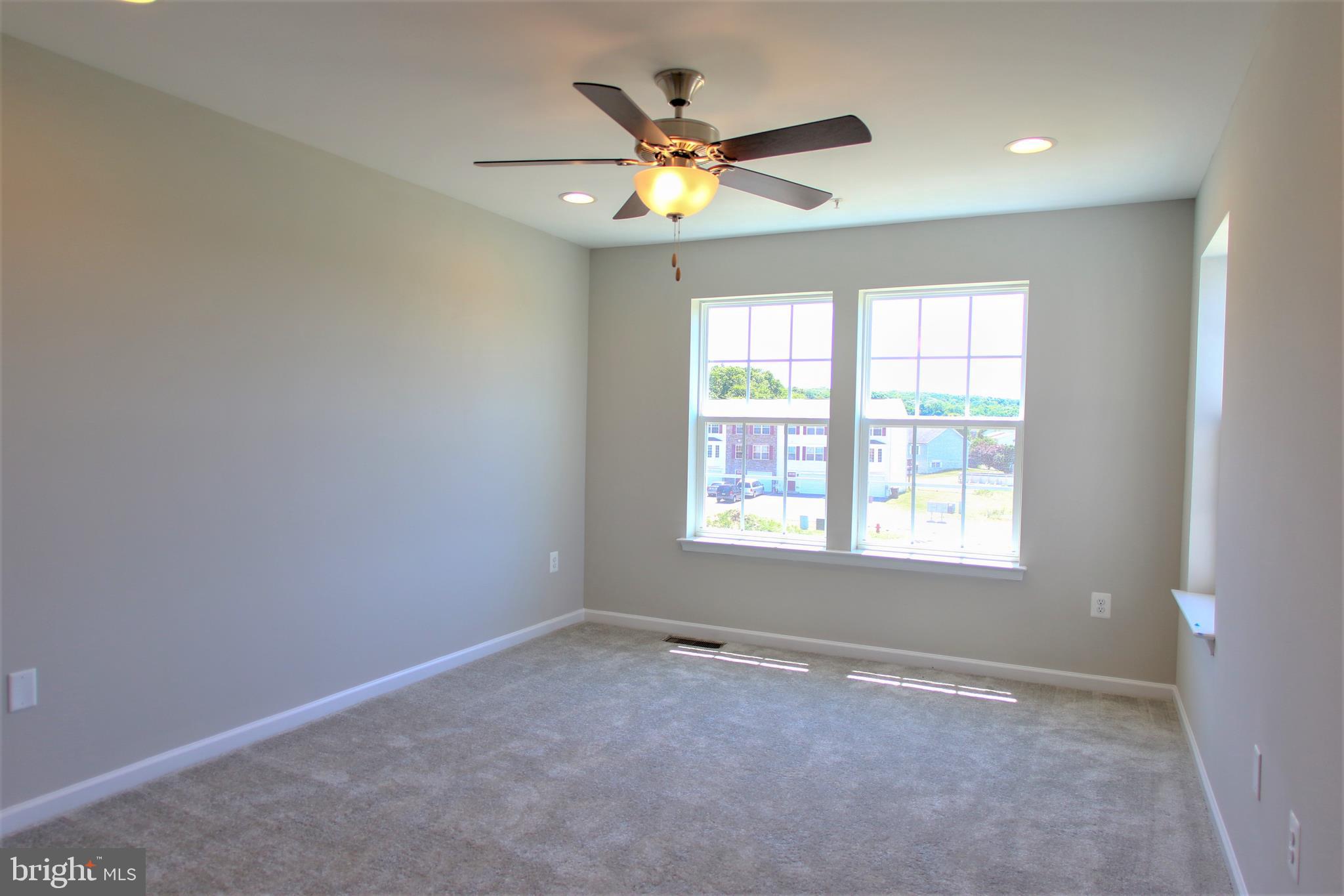 STONEBROOK VILLAGE - Residential