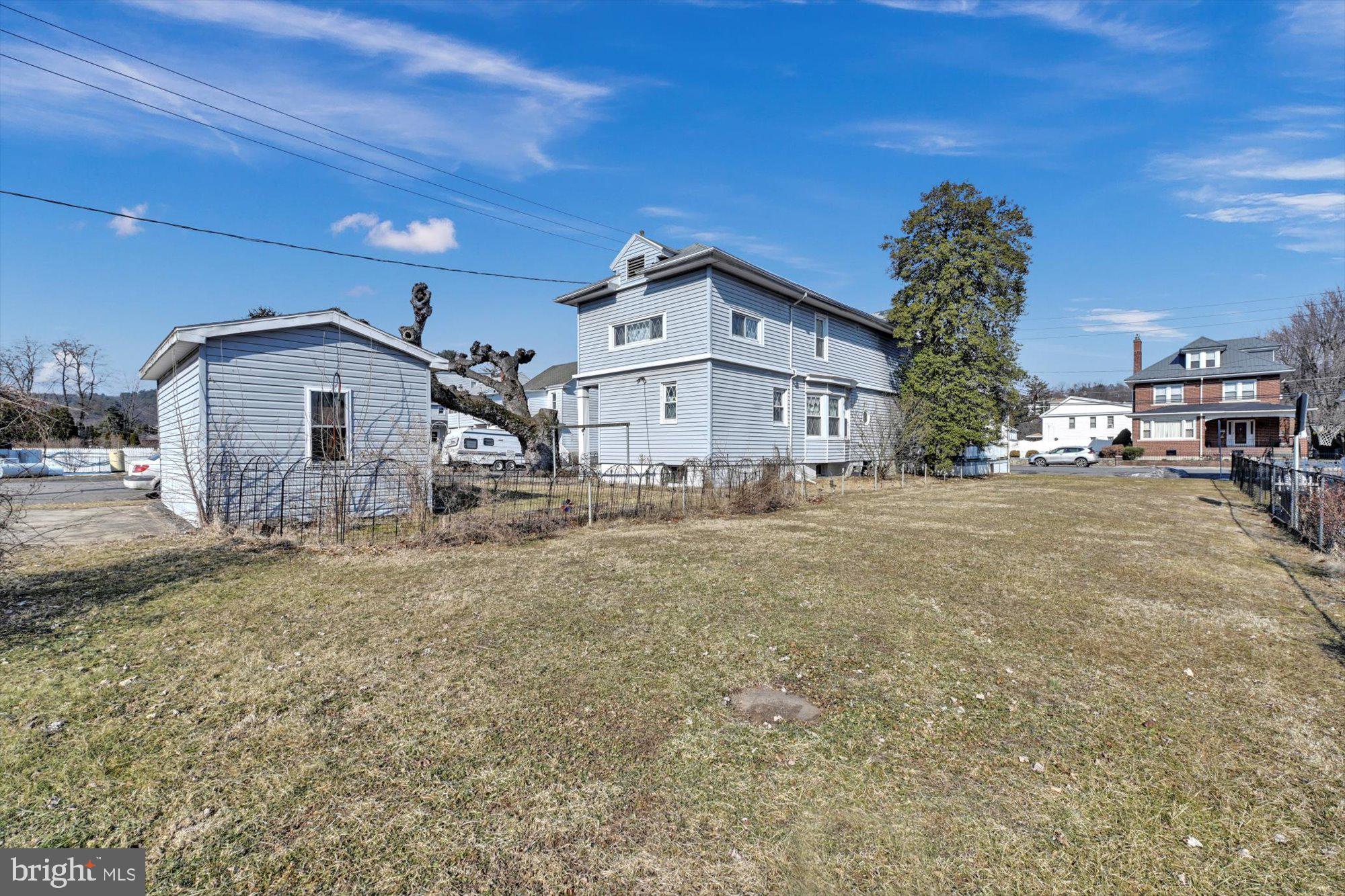 PORT CARBON - Residential