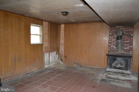 Tiny photo for 1625 Hillcrest Lane, ASTON, PA 19014 (MLS # PADE2105942)