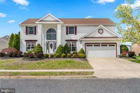 10 Winfield Circle, Sewell, NJ MLS: NJGL2055794