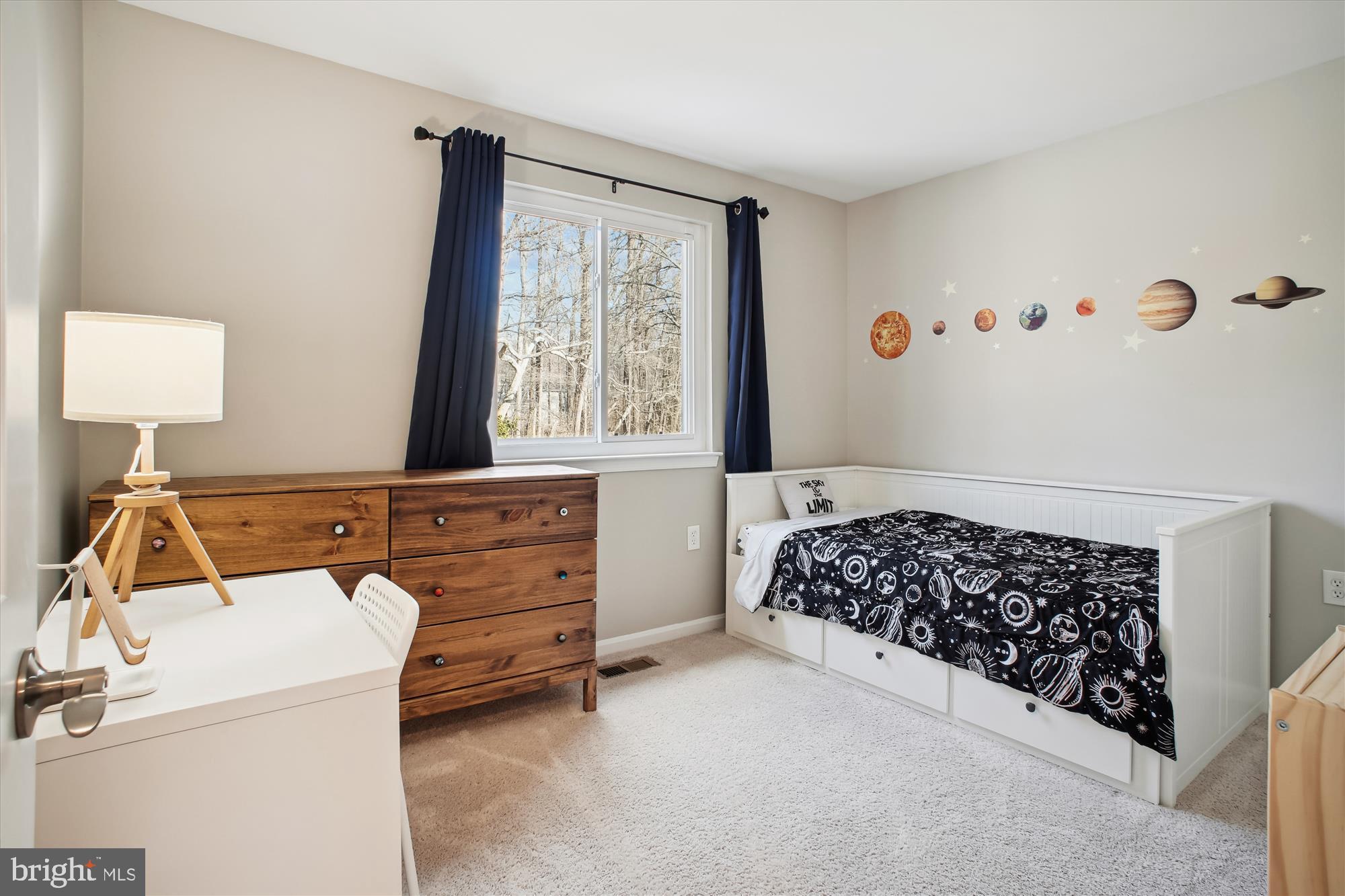 BURKE STATION SQUARE - Residential