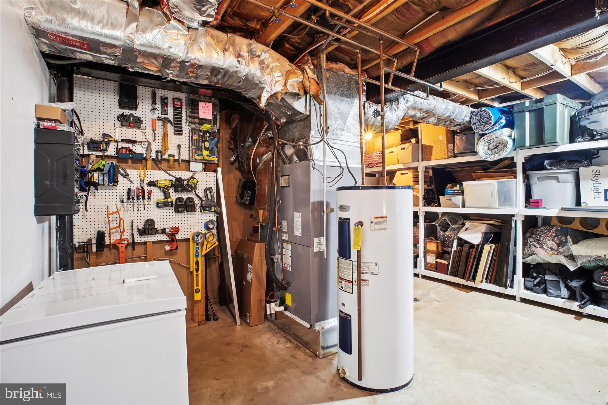 BURKE STATION SQUARE - Residential