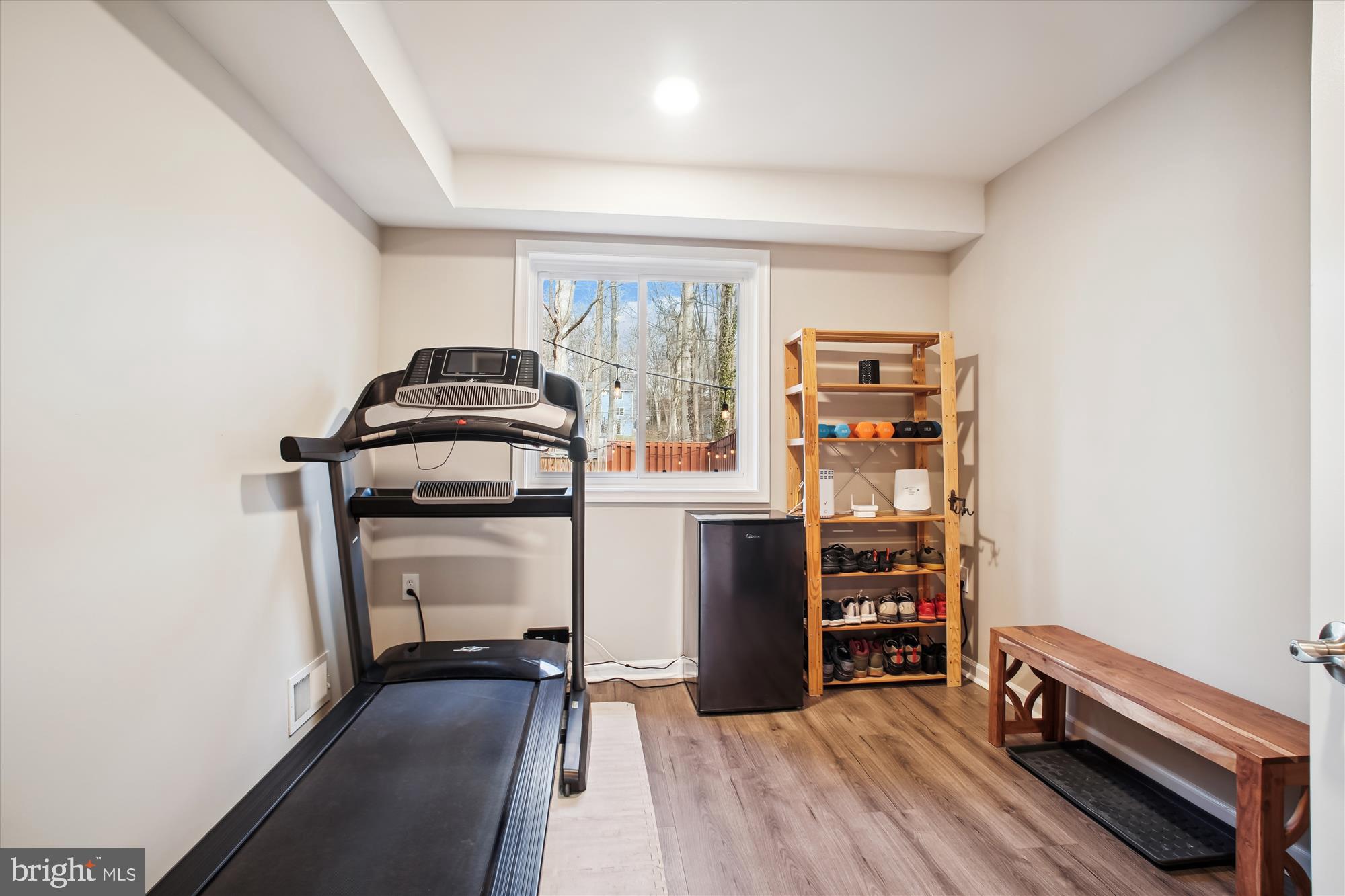 BURKE STATION SQUARE - Residential