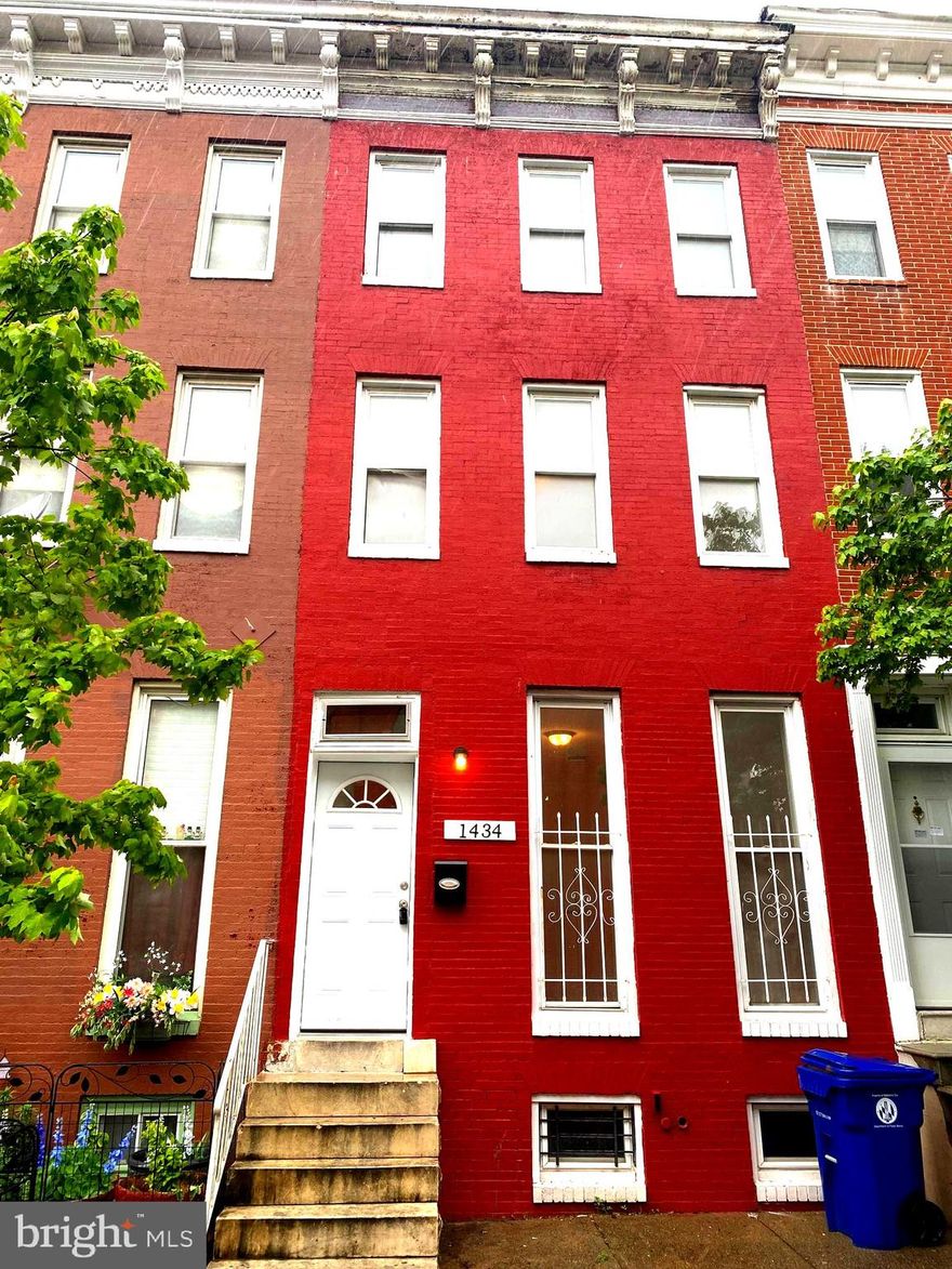 Why Rent when you can own? 

Welcome to 1434 Presstman Street!  Don't miss your opportunity to own this home and grow generational wealth for under $150,000. This home is perfect for a homeowner or investor.  It features three finished levels and an unfinished basement you will not lack for space. This 4 Beds and 1 1/2 baths home offers plenty of space to make renovations with a quick return in equity.   This home being priced for an investor and also livable for a homeowner this will not last!! Schedule your showing today!

seller prefers to use Abode settlement group