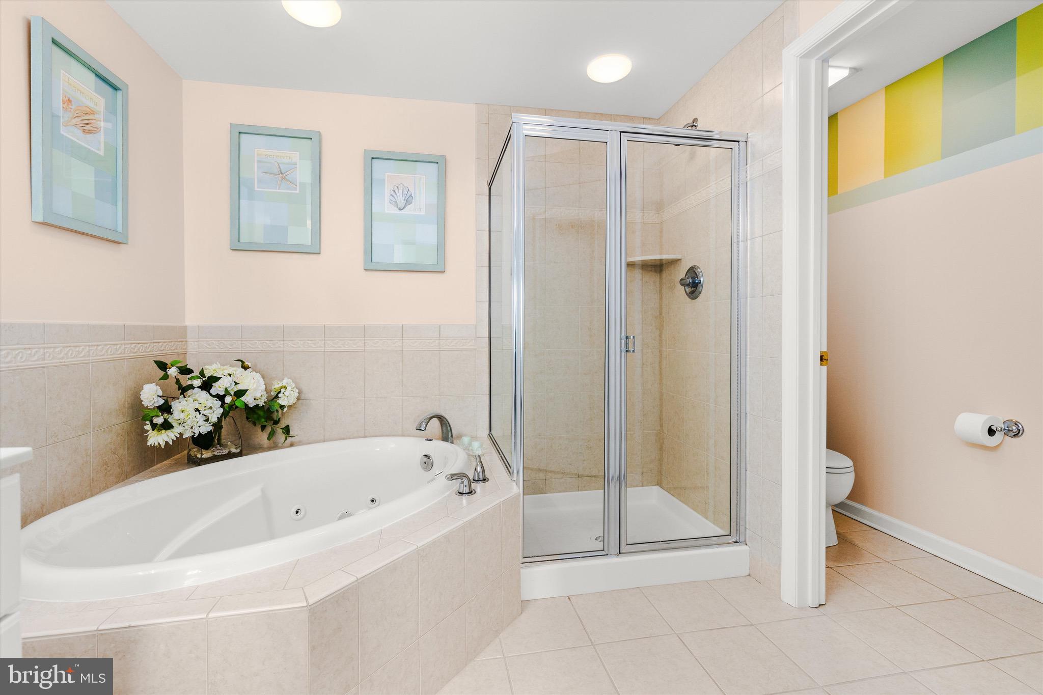 HARBOUR LIGHT CONDOS - Residential