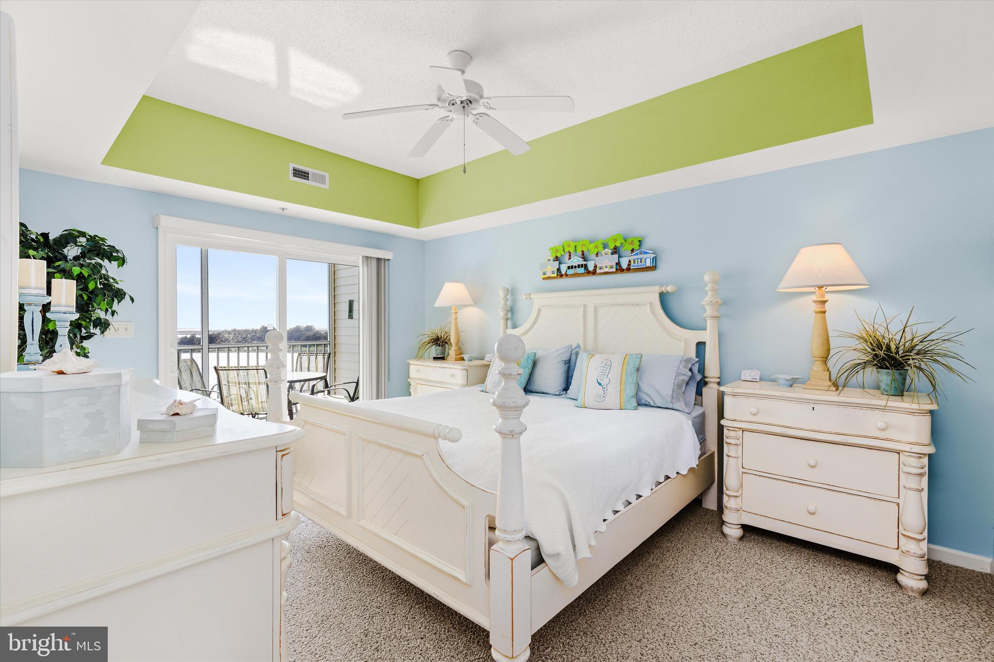 HARBOUR LIGHT CONDOS - Residential