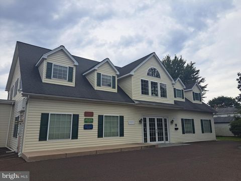 Photo of 1534 W Broad Street #700, QUAKERTOWN, PA 18951 (MLS # PABU2112760)