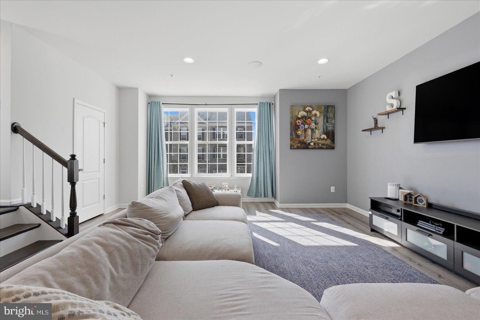 3410 GENTLE BREEZE DRIVE