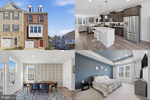 Townhouse For Sale - 3410 Gentle Breeze Drive<br/> UPPER MARLBORO, MD 20772