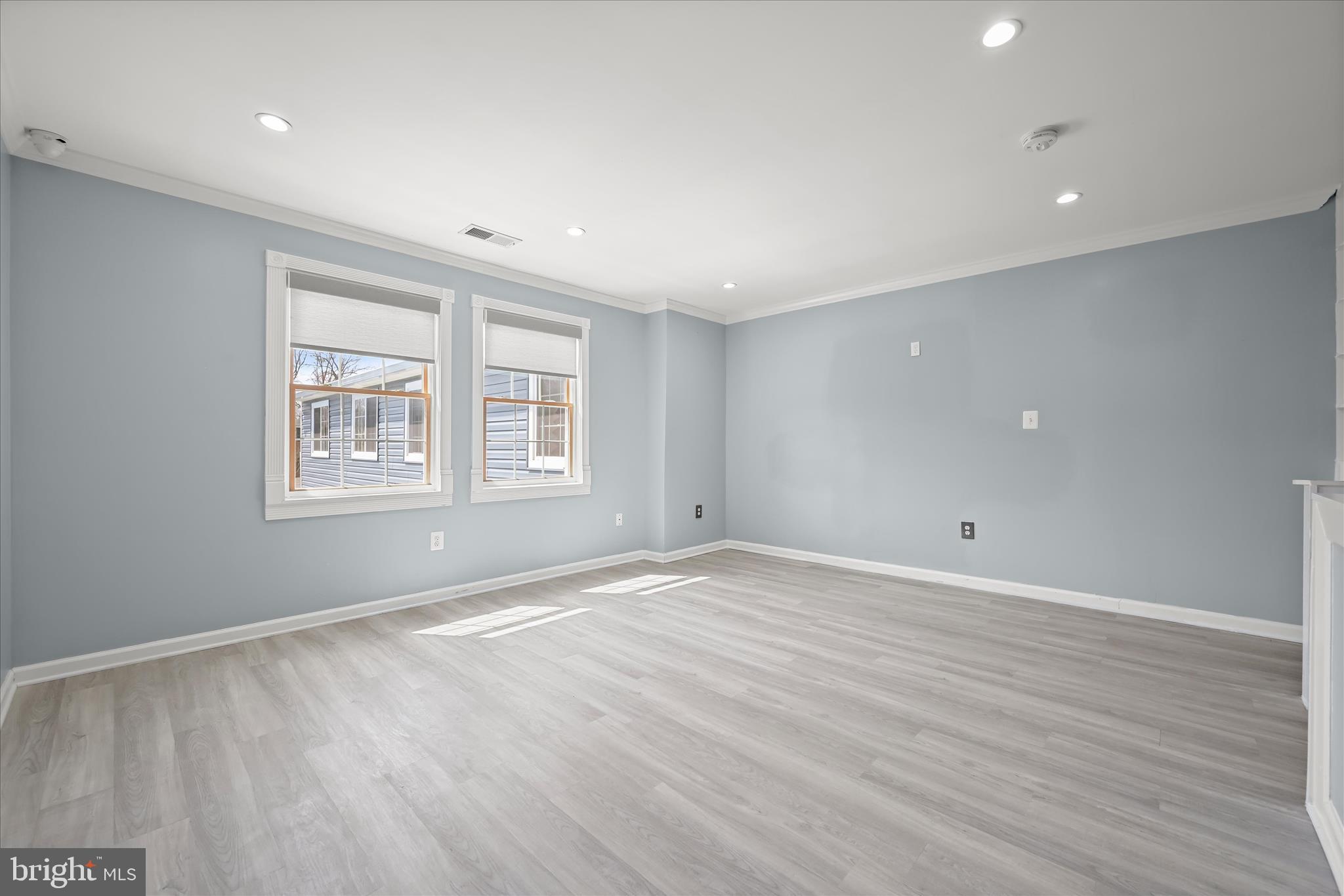 SILVER SPRING - Residential