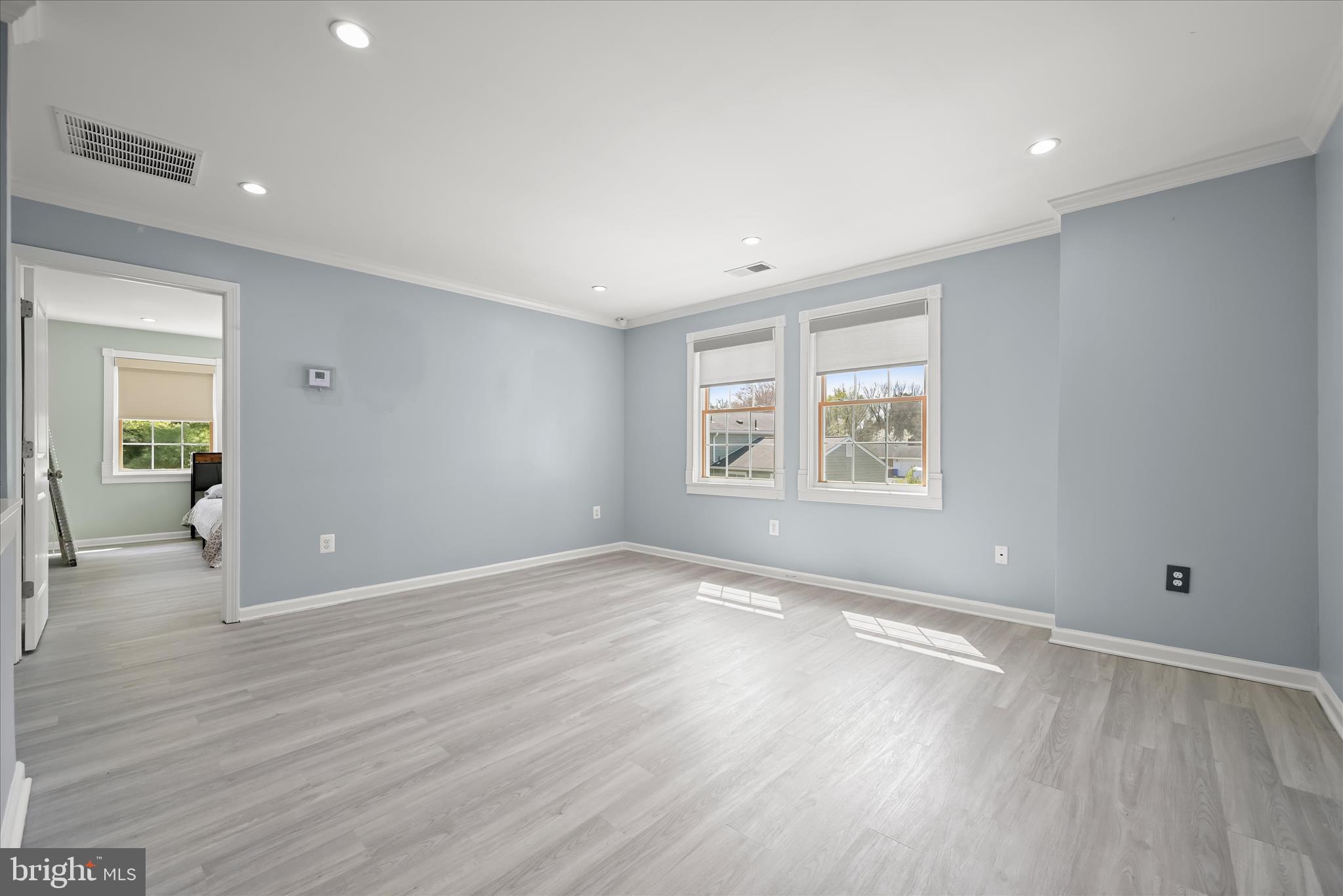 SILVER SPRING - Residential