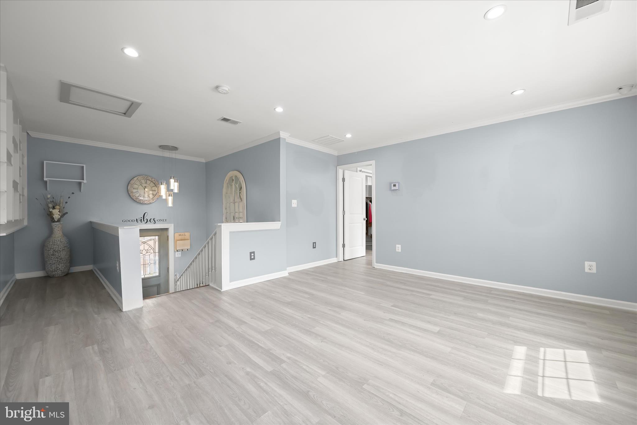 SILVER SPRING - Residential
