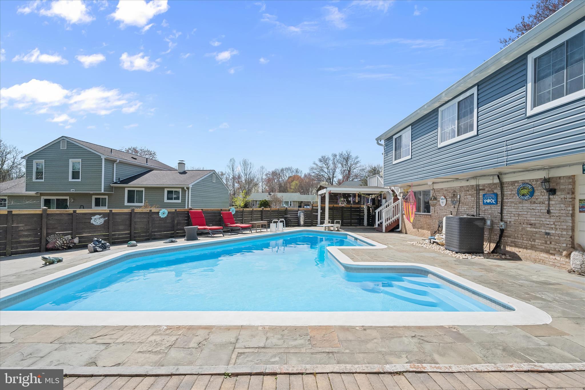 SILVER SPRING - Residential