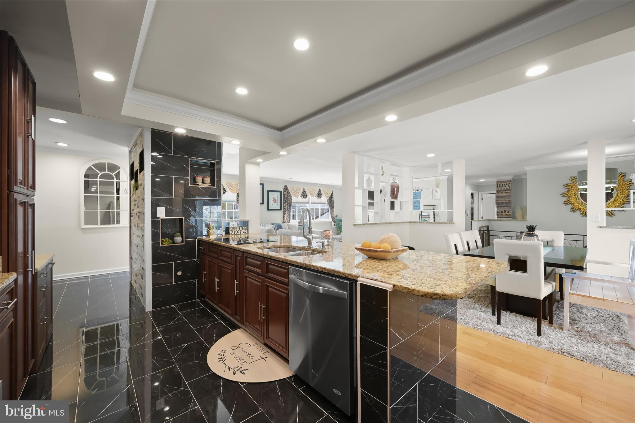 SILVER SPRING - Residential