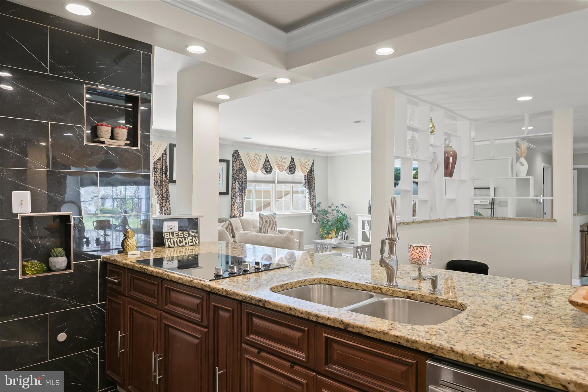 SILVER SPRING - Residential