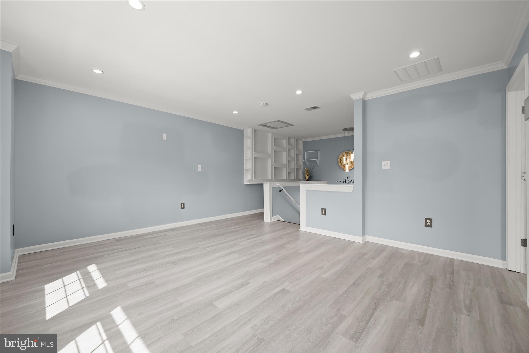SILVER SPRING - Residential