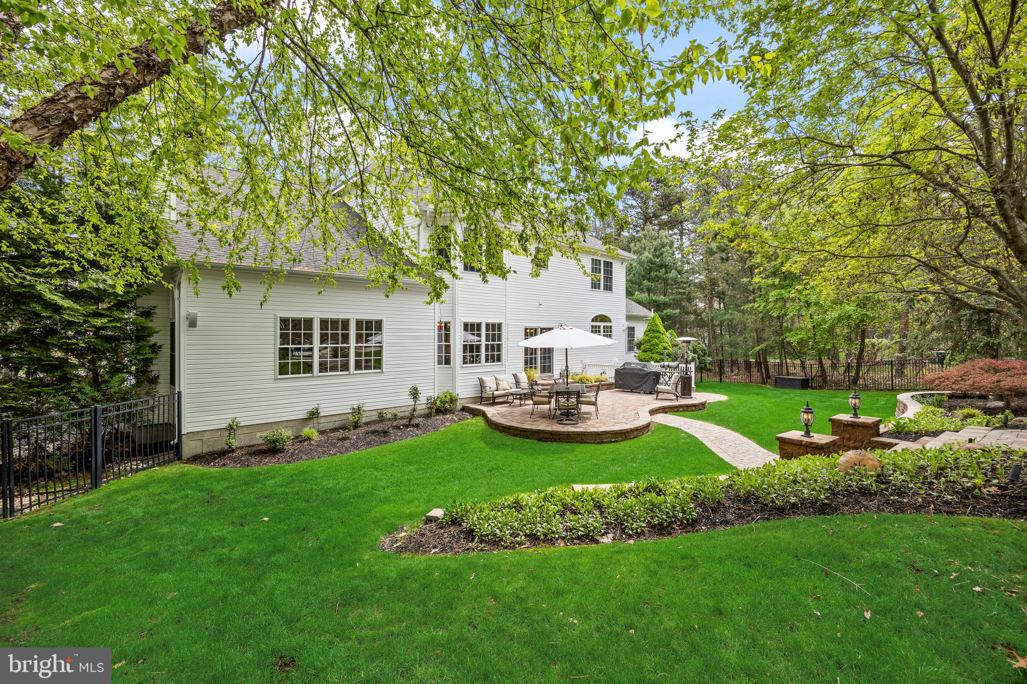 7 JOHN SLOAN WAY
