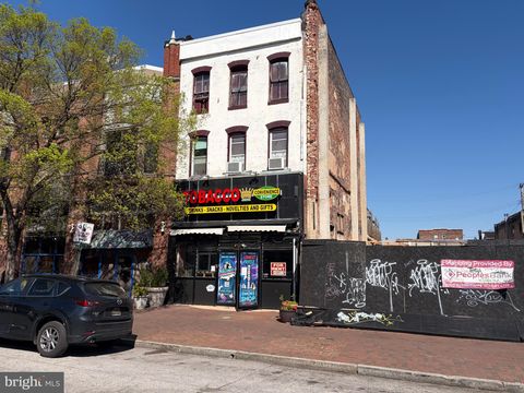 Photo of 515 S Broadway, BALTIMORE, MD 21231 (MLS # MDBA2210312)