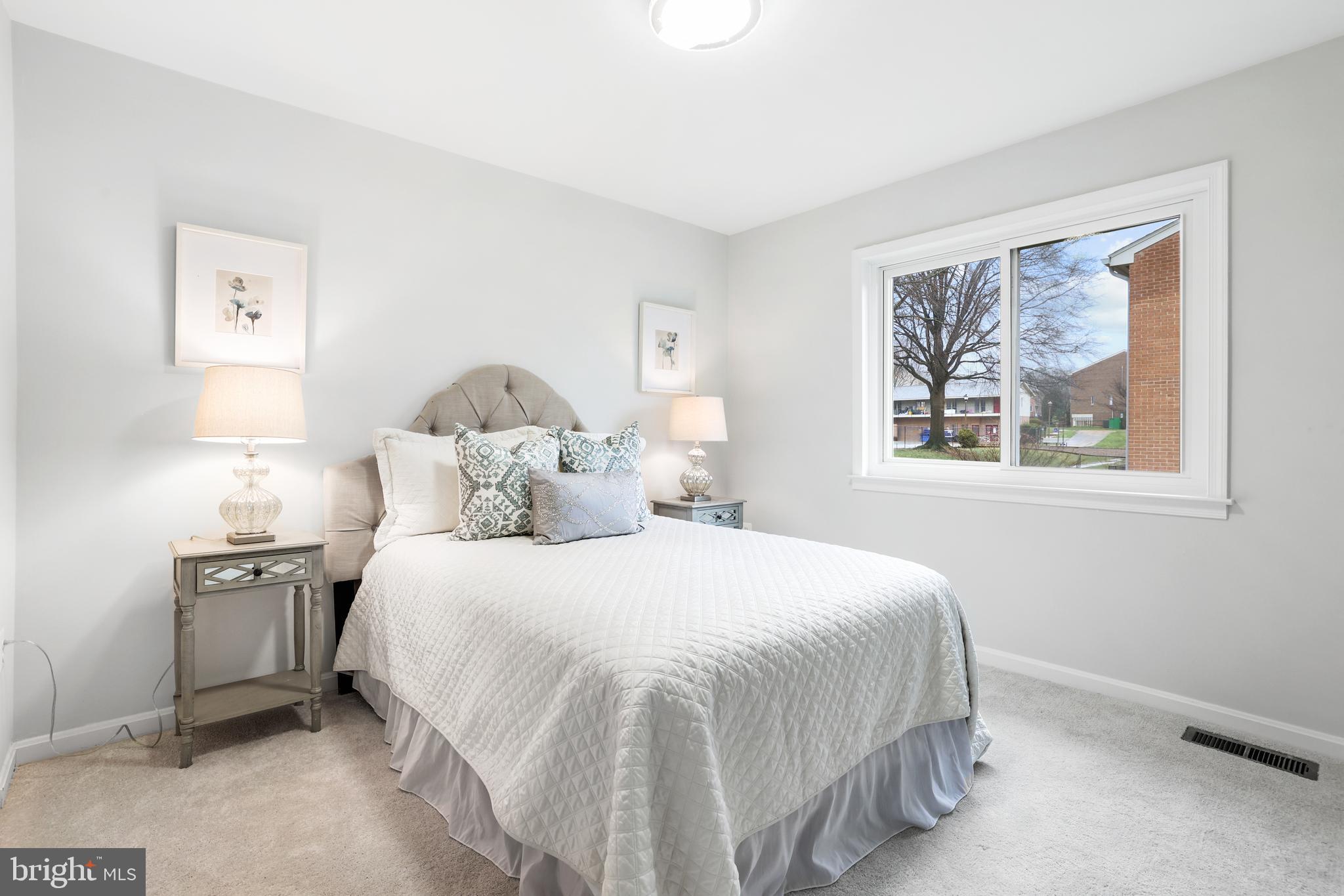 TERRACE TOWNHOUSES OF ANNANDALE - Residential