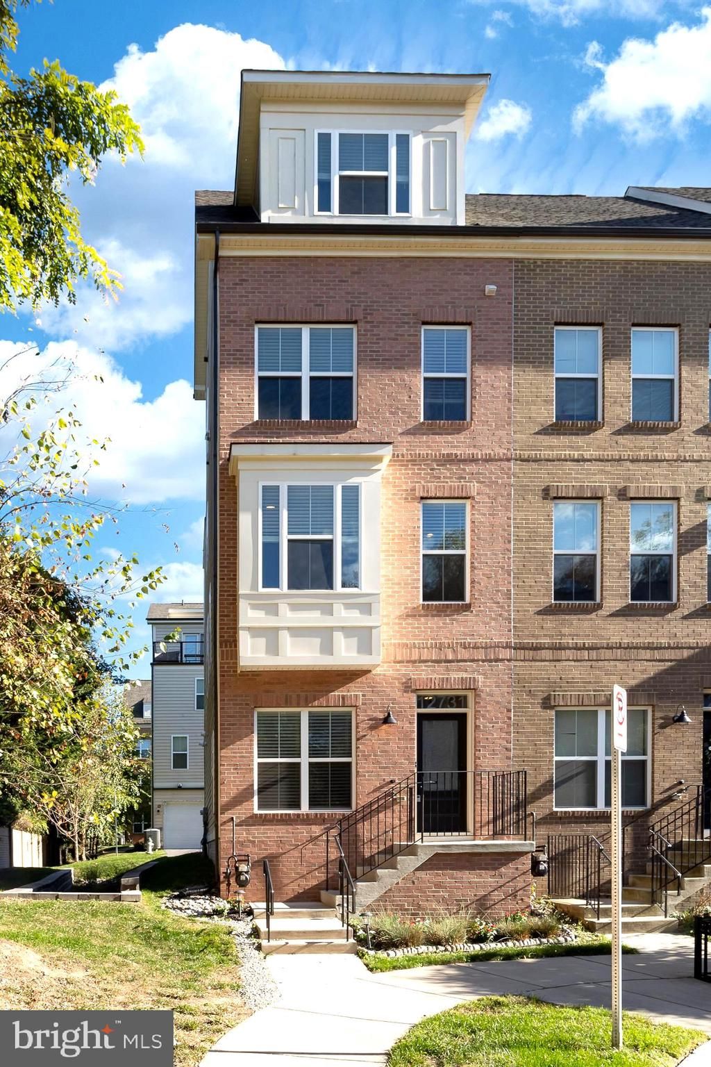 Photo of 12731 Vuillard Street, SILVER SPRING, MD 20906 (MLS # MDMC2205160)