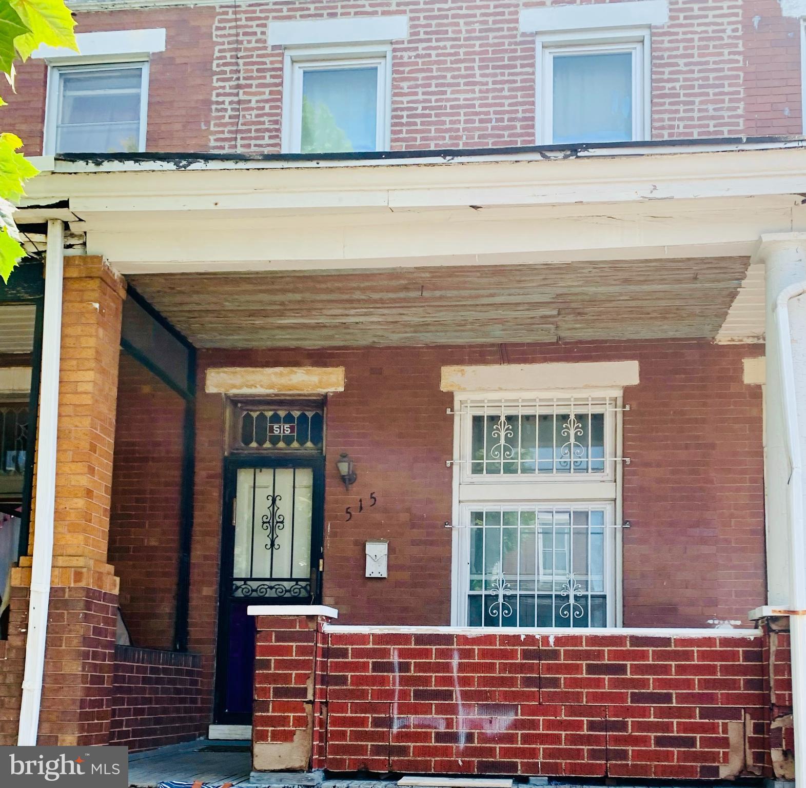 ELWOOD PARK - Residential