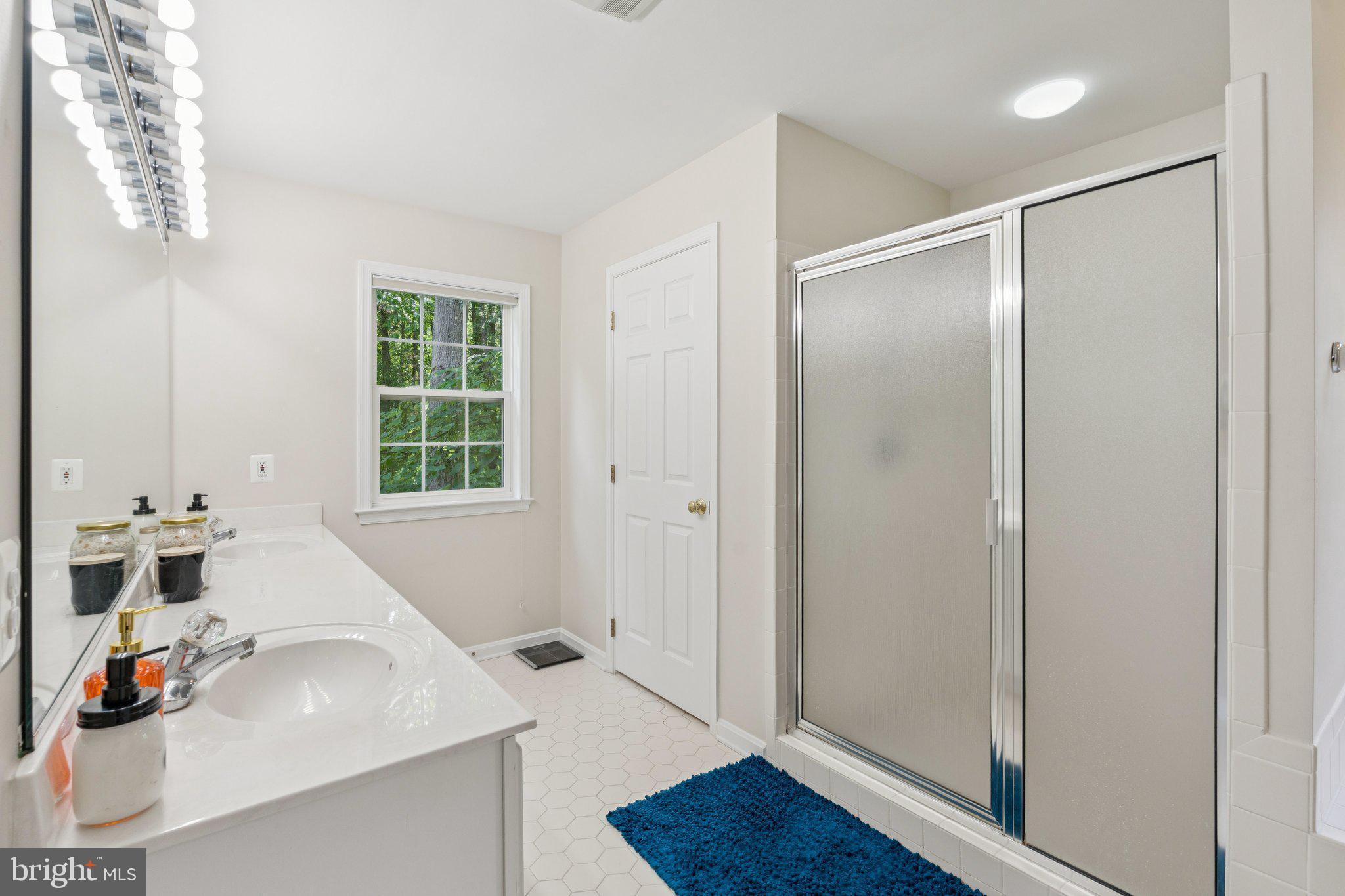 WEST RIDING - Residential