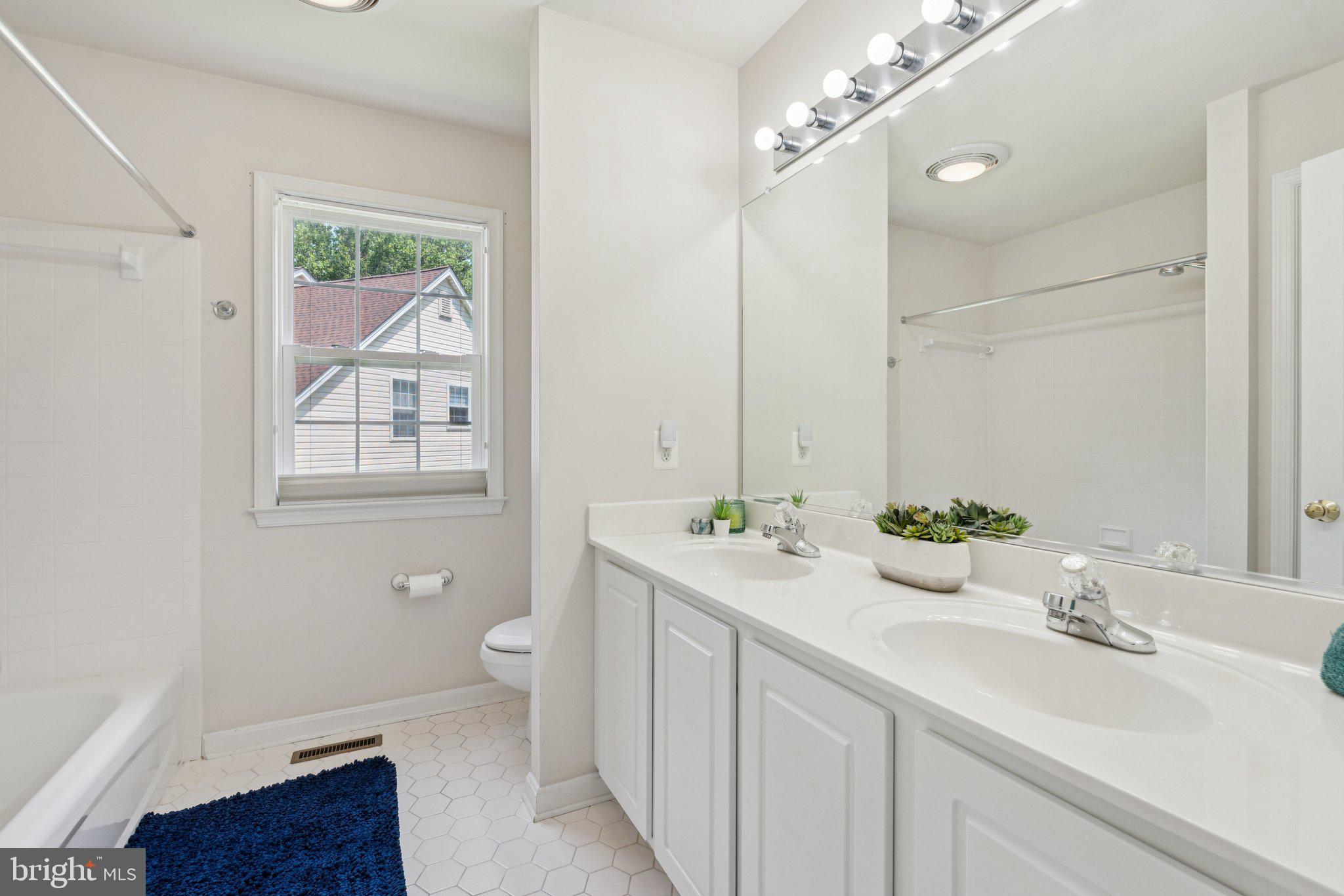 WEST RIDING - Residential