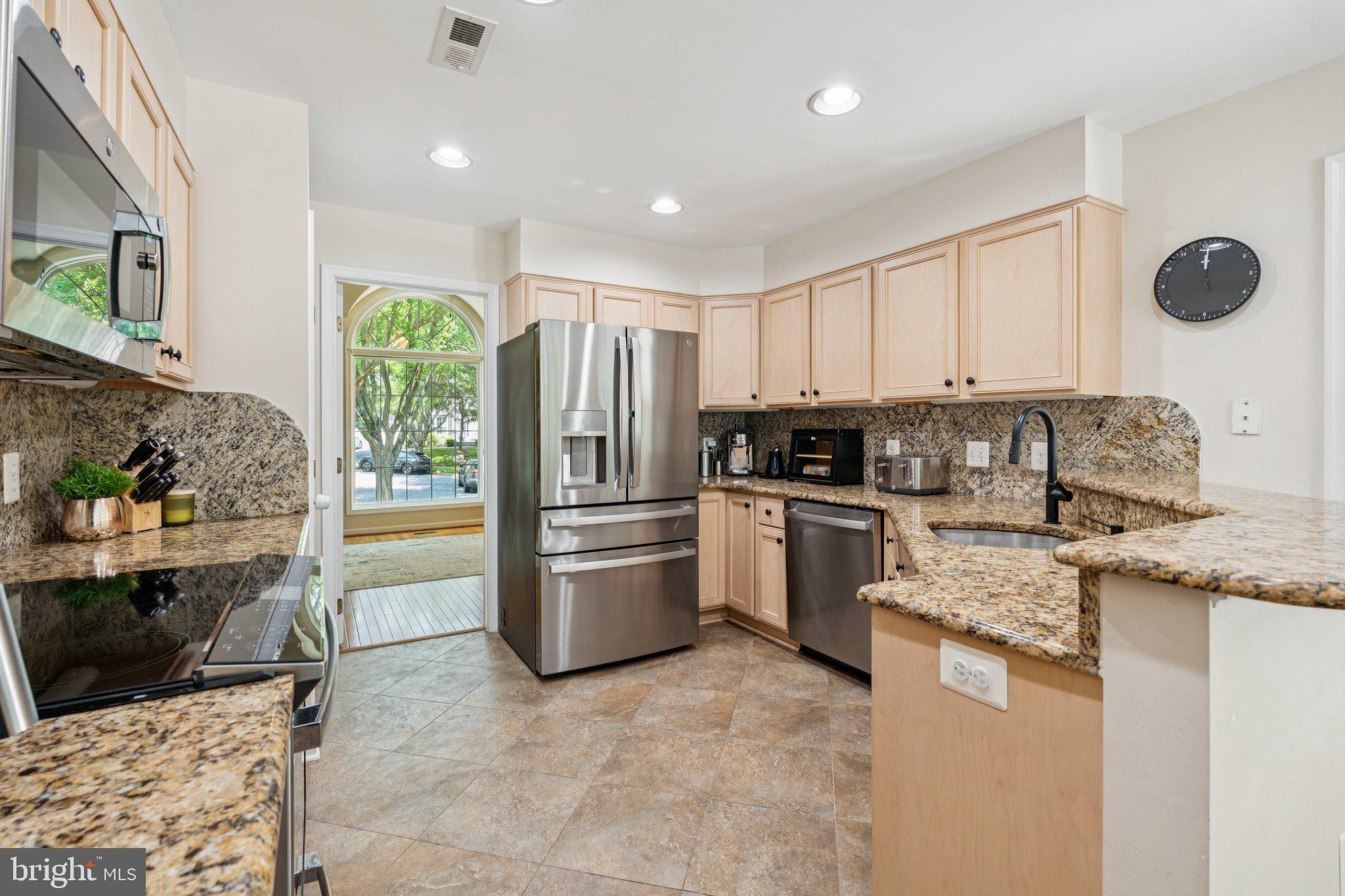 WEST RIDING - Residential