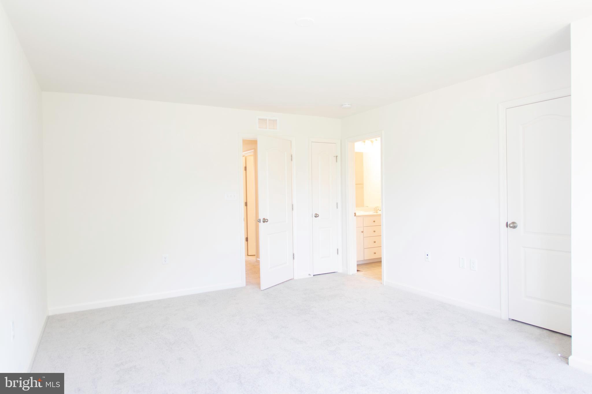 BRIAR RUN - Residential