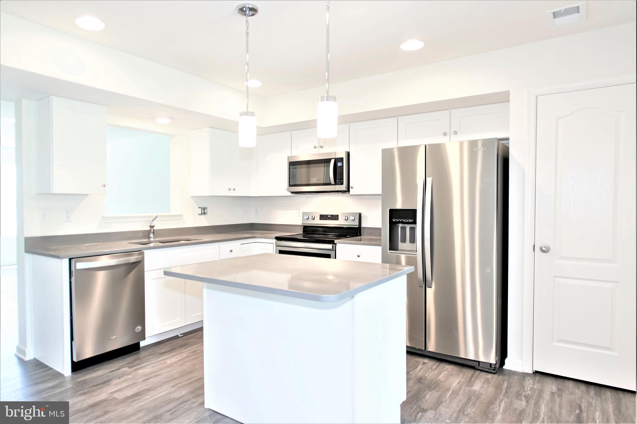 BRIAR RUN - Residential