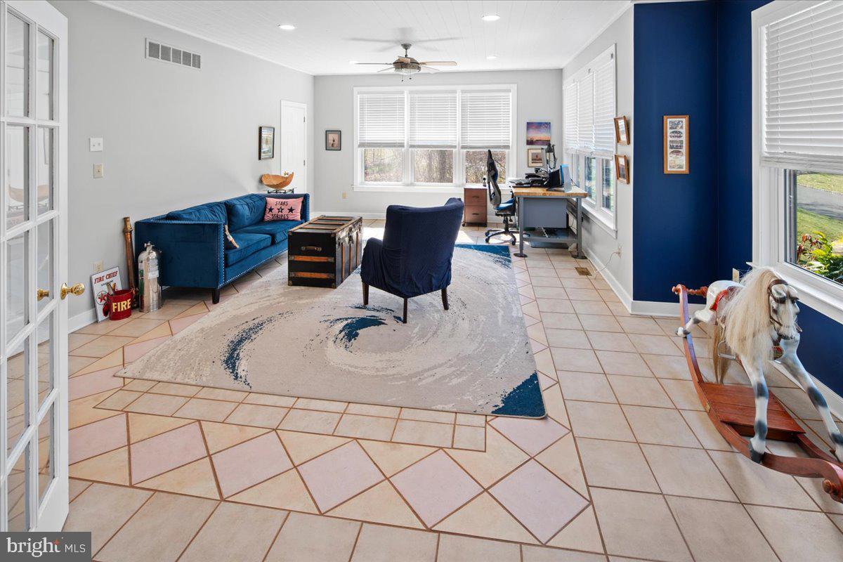 KINGSWOODS - Residential