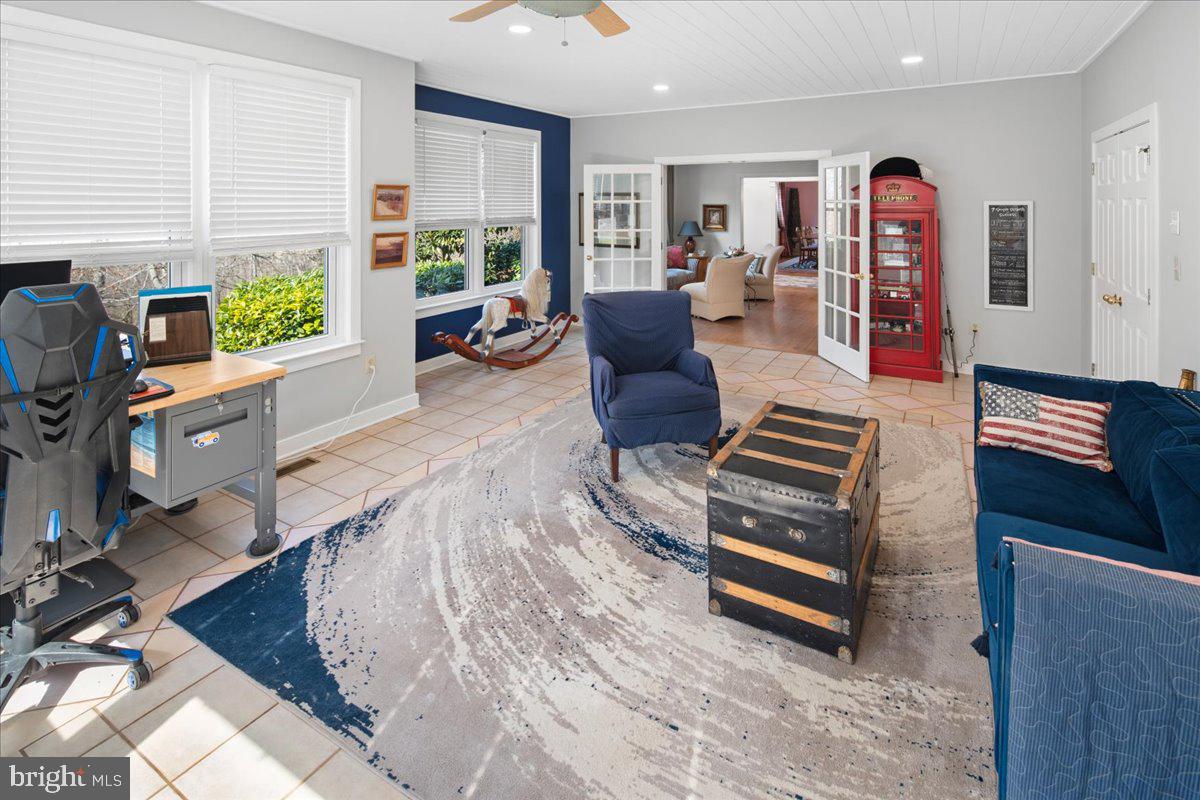 KINGSWOODS - Residential