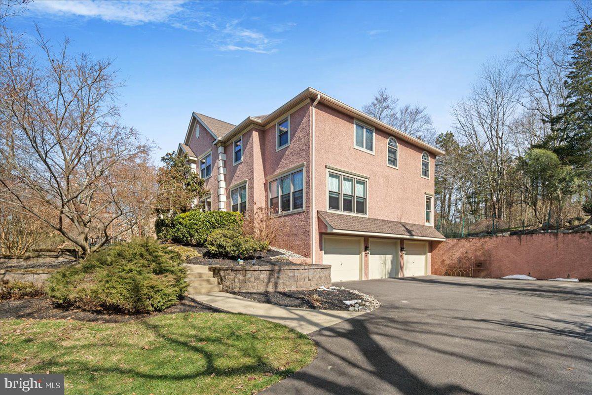 KINGSWOODS - Residential