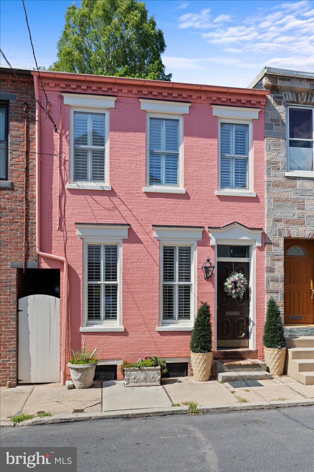 Photo of 423 W MARION ST, LANCASTER, PA 17603 (MLS # PALA2039042)