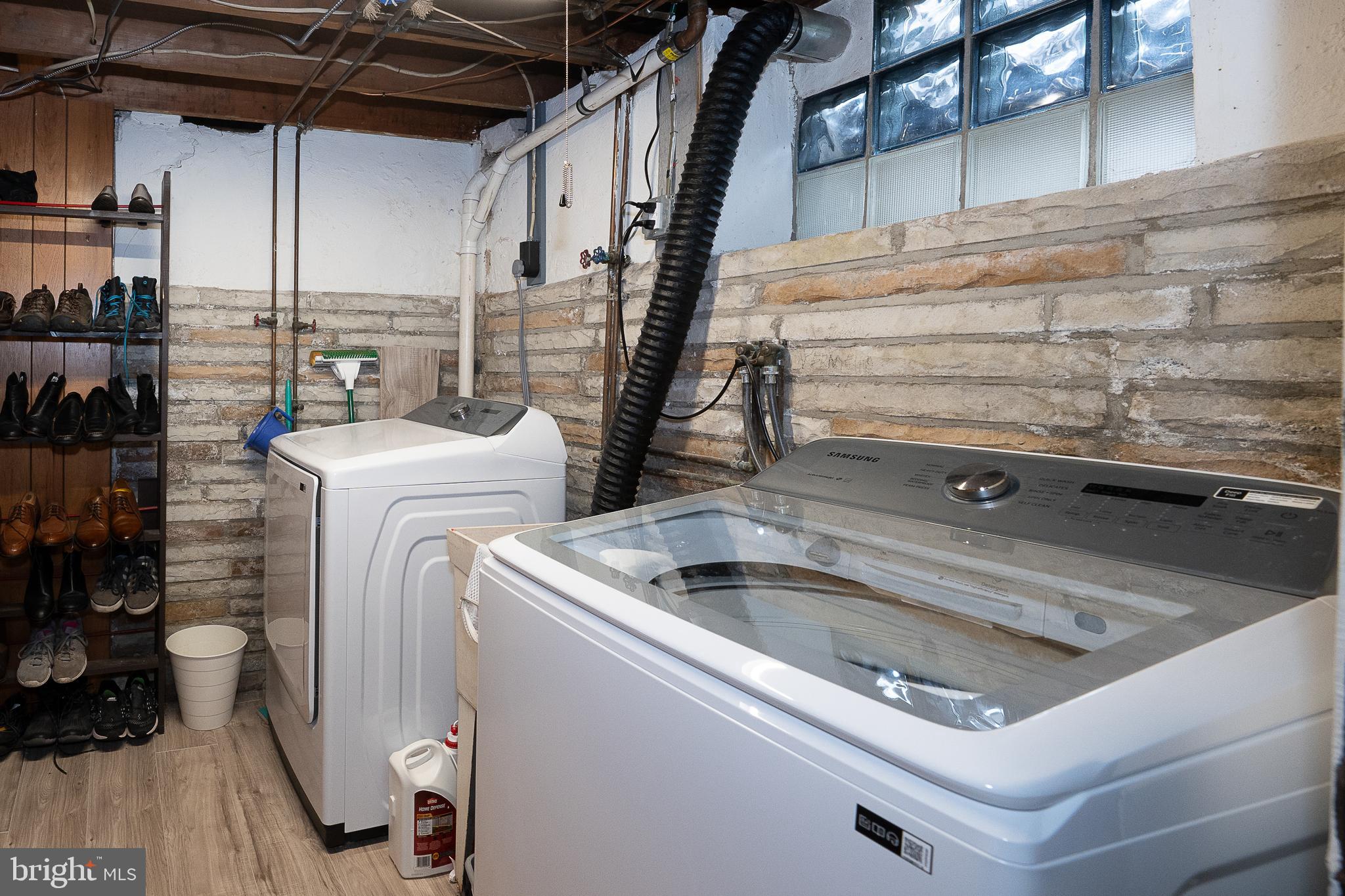 BELMONT HILLS - Residential