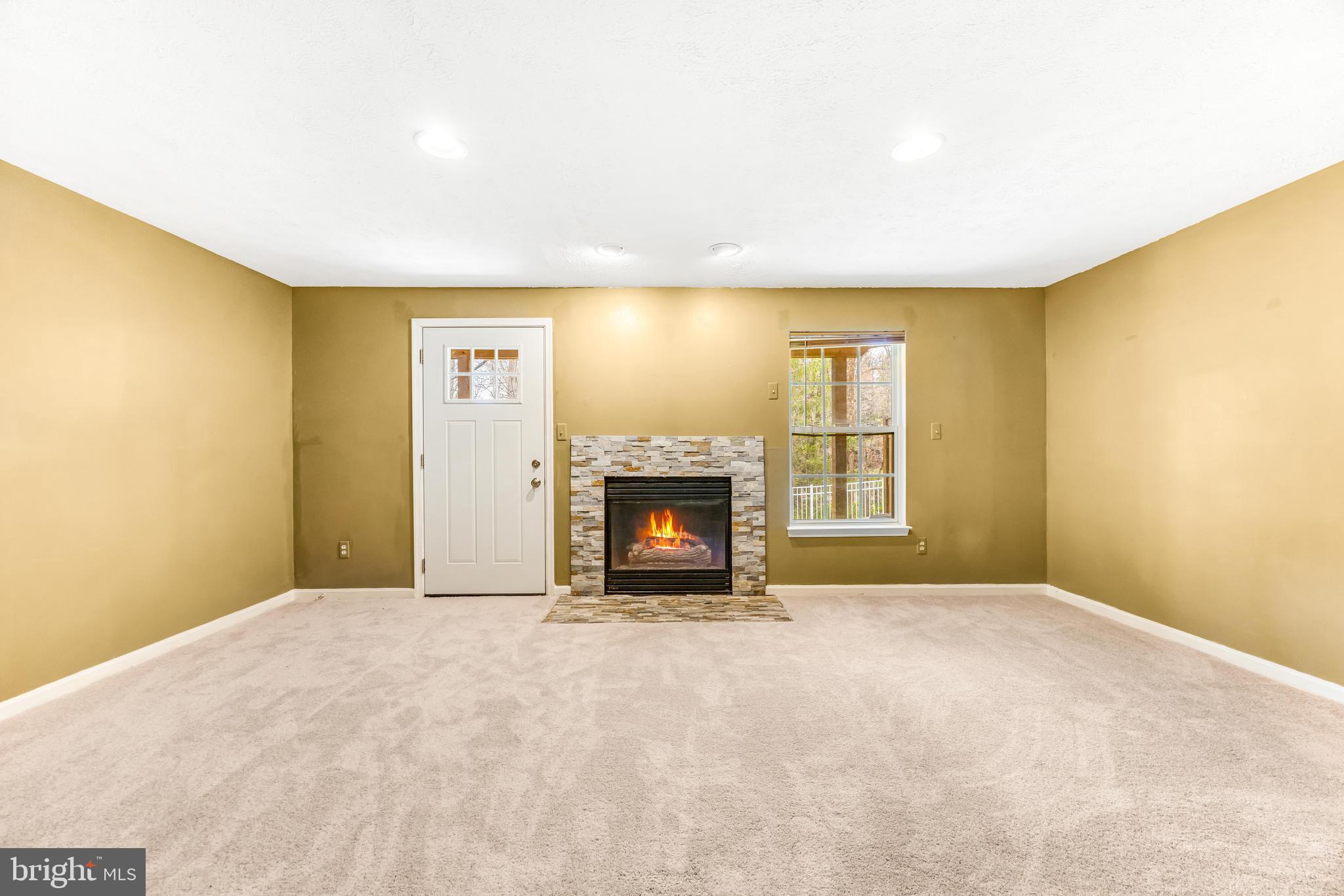 OWINGS MILLS NEWTOWN - Residential