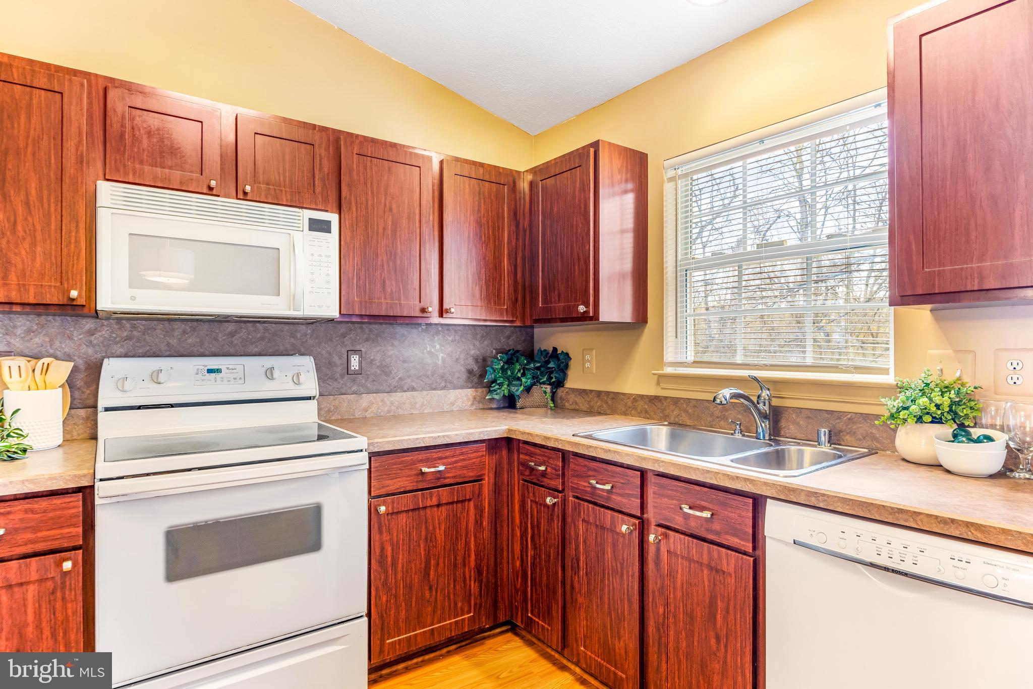 OWINGS MILLS NEWTOWN - Residential